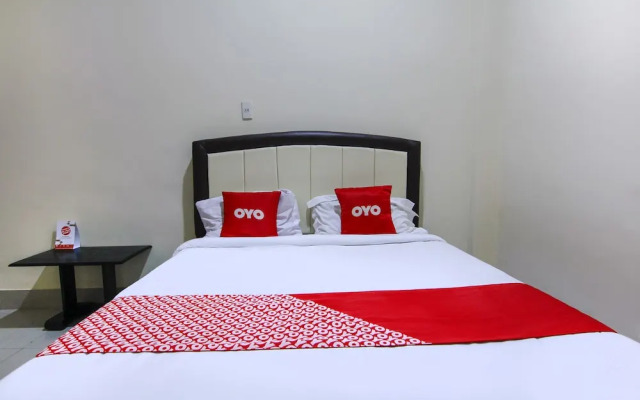 Ratu Residence by OYO Rooms