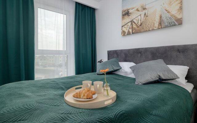 Apartment With Balcony by Renters