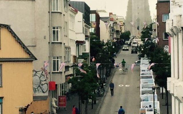 Reykjavík Rainbow Guesthouse
