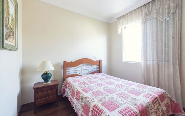 Apartamento Amplo Temporada Próximo a Expominas