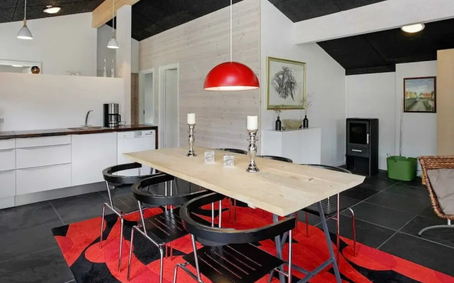 6 Person Holiday Home in Strandby-by Traum