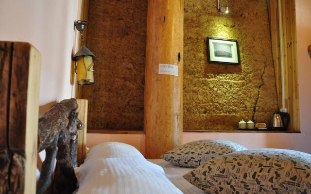 Shangri-La Skyside Inn