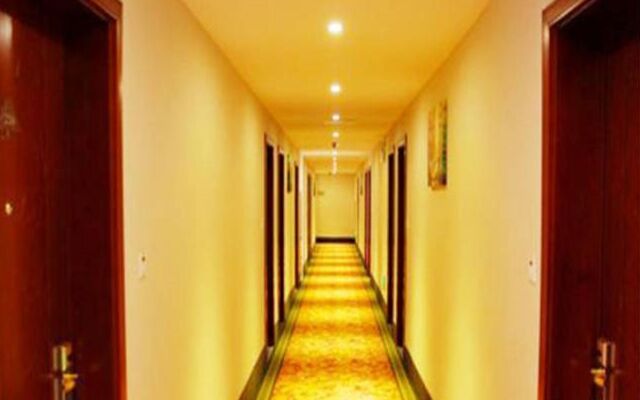 GreenTree Inn Shangrao Yushan County Boshi Avenue Hotel