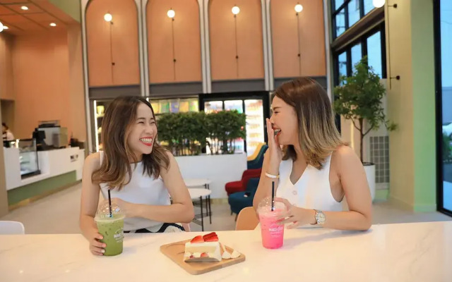 B2 Ubon Airport Premier Hotel