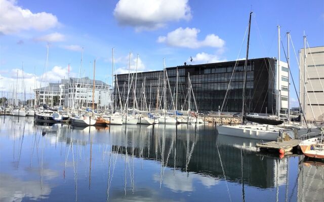 Modern and Bright 3-bedroom Duplex in Copenhagen Nordhavn