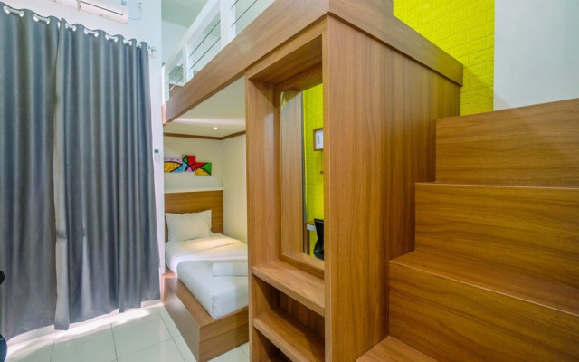 Comfort Studio with Bunk Bed at Dave Apartment