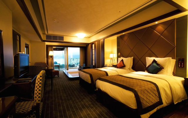 Okinawa Kariyushi Resort Exes Onna