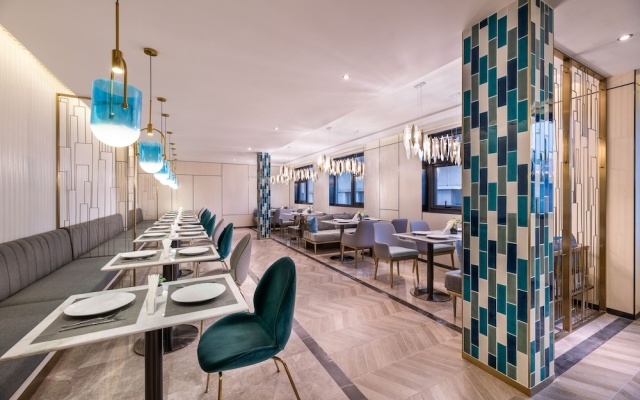 Crystal Orange Hotel  Wangfujing Street – Guest Rooms – Beijing