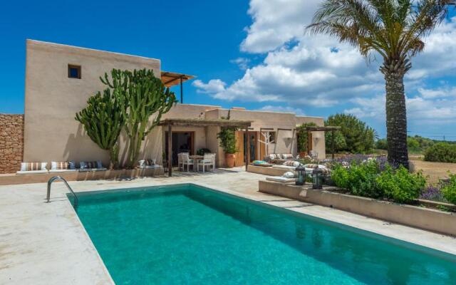 Thesuites Formentera Can Eu La Mola