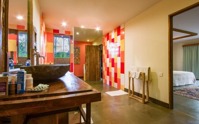 Villa Desa Roro by Villa Finder