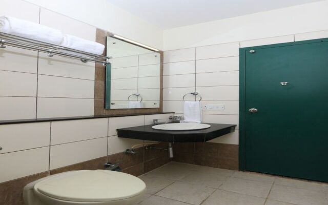 OYO Townhouse 551 Chennai Deluxe Koyambedu
