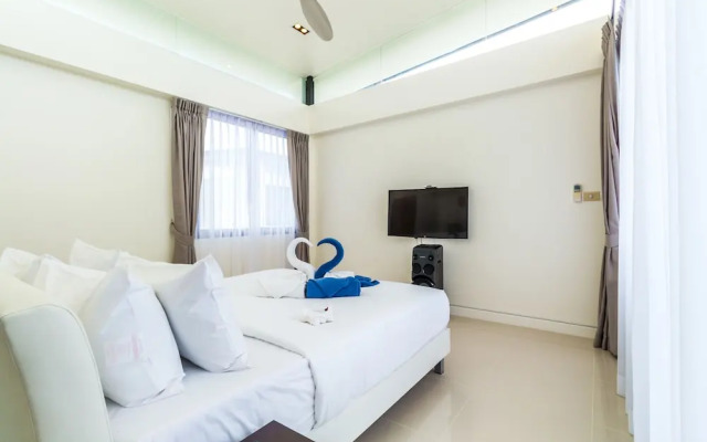 Town House in Laguna Park (56-50)