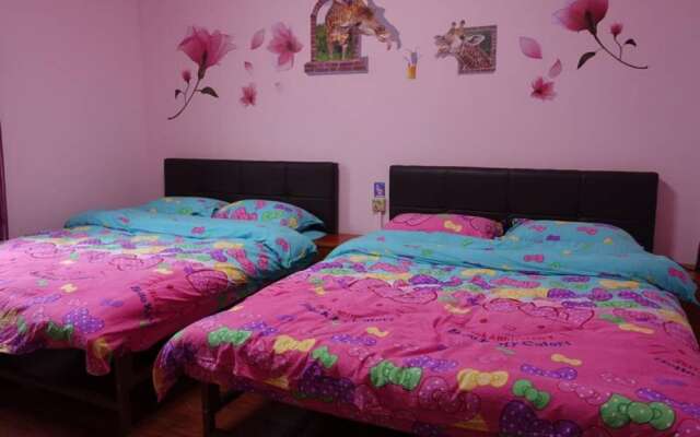 Wood Hostel