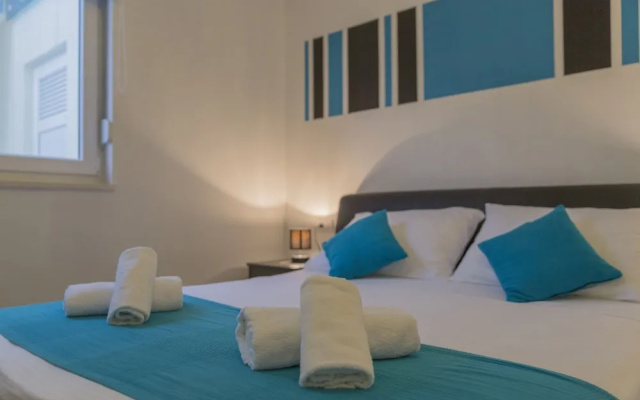 Lux Apartments