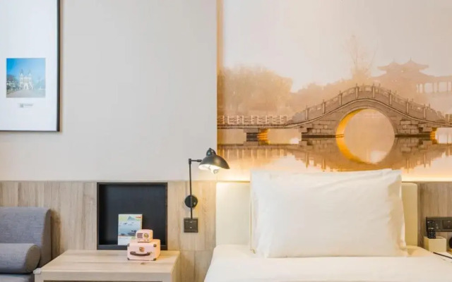 Scholar Hotel