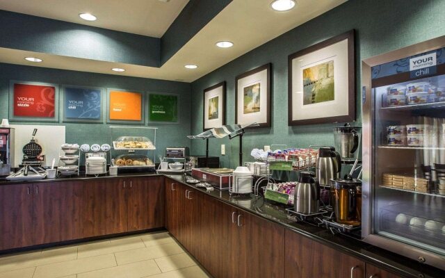 Comfort Suites Whitsett - Greensboro East