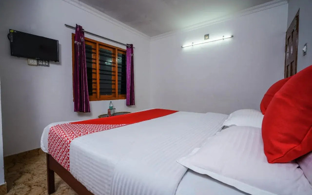 OYO 10641 Hotel Misty Hills
