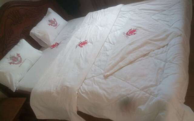 Club Icon Guest House