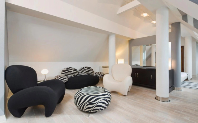 Mamaison Le Regina Boutique Hotel