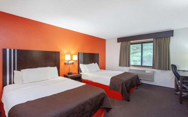 AmericInn by Wyndham Carlton