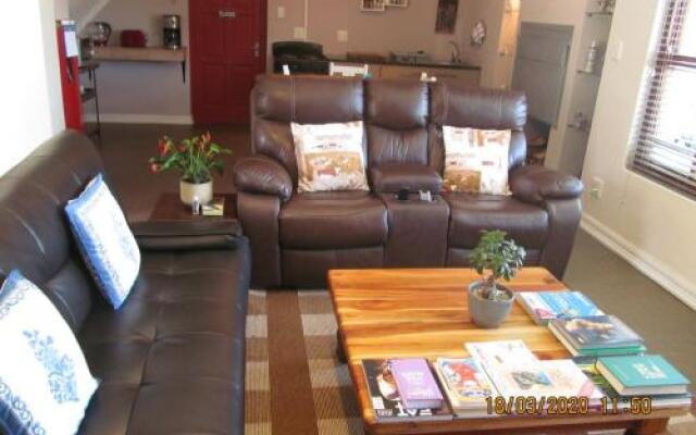 Luxury Secure Flat Apartment