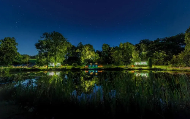 Secret Waterside Lodges in Worcestershire