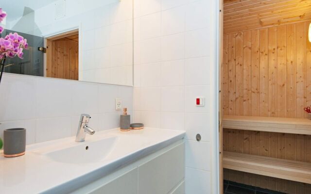 6 Person Holiday Home in Ebeltoft