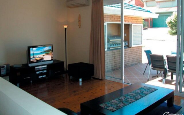 Tomaree Road, 39, Tomaree Palms