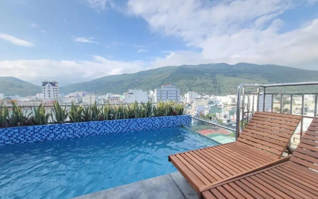 Oasis Hotel Quy Nhon