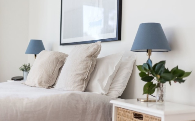 Surf Side Retreat – Guest Rooms – Old Bar