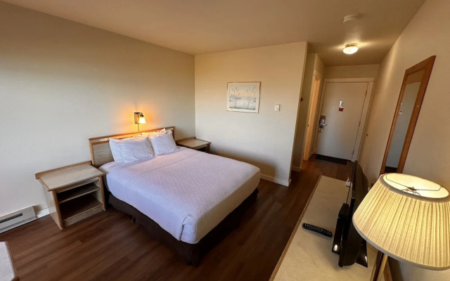 Astoria Crest Hotel