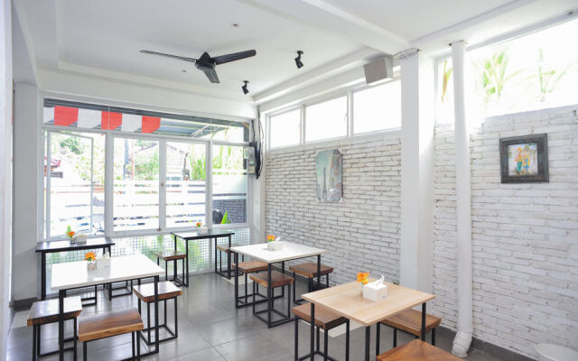 Airy Mataram Arjuna 14 Lombok