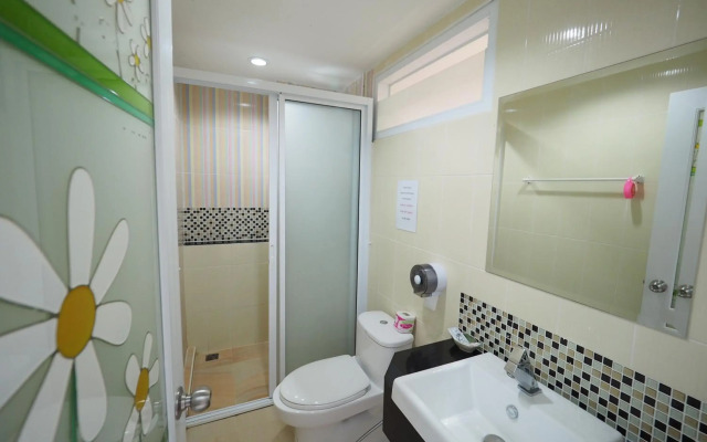 Lanta Fevrier Resort