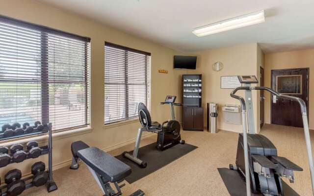 Quality Suites Sherman