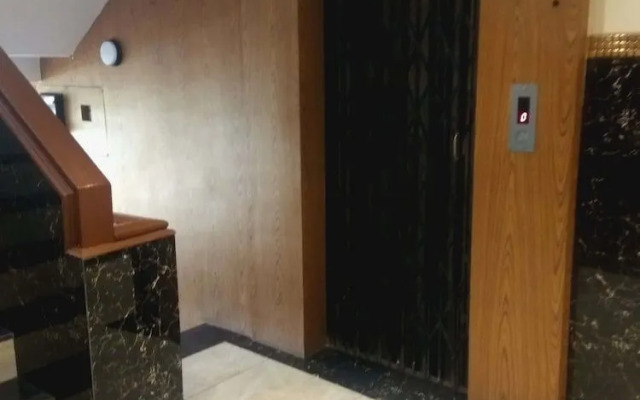 Hotel Karishma Dadar