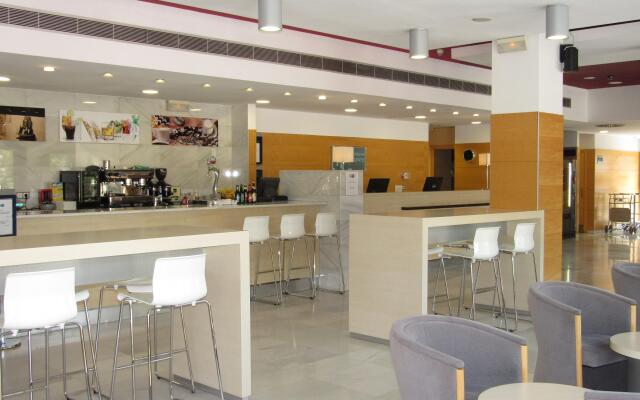 Holiday Inn Express Valencia - Bonaire by IHG