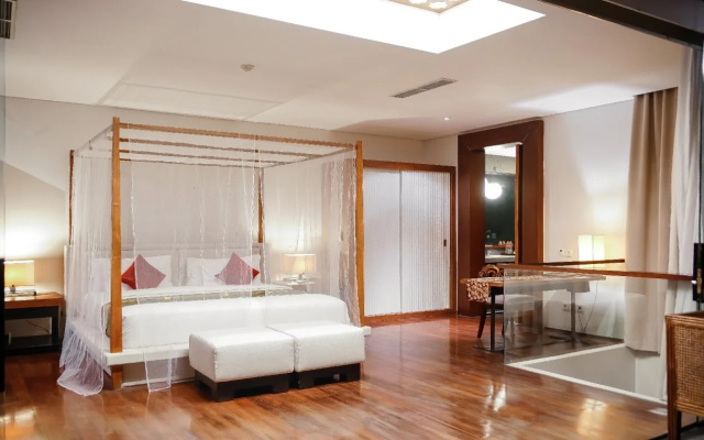 Javana Royal Villas