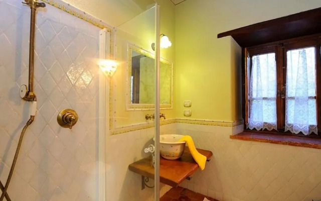 Tuscan Villa With Sauna