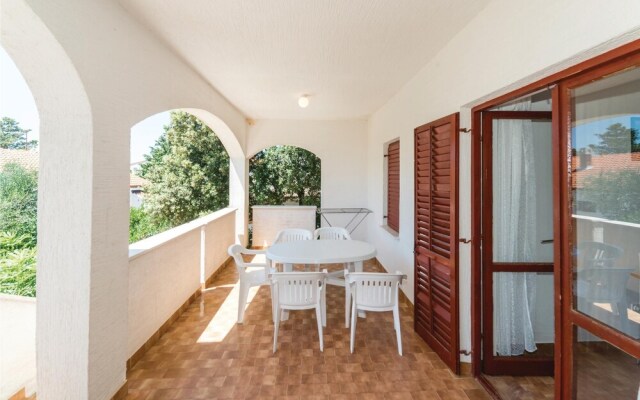 Awesome Home in Mandre With Wifi and 2 Bedrooms