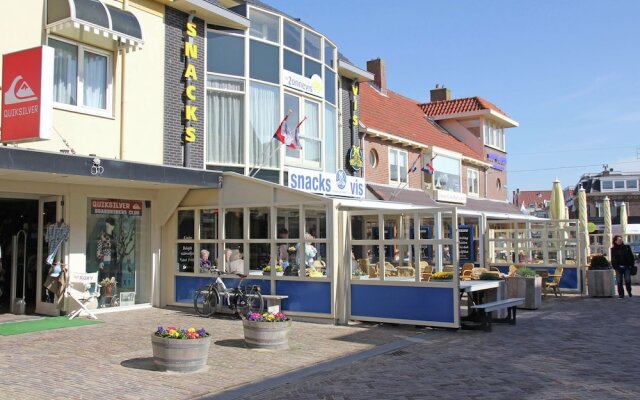 Alluring Holiday home in Egmond aan Zee with Terrace