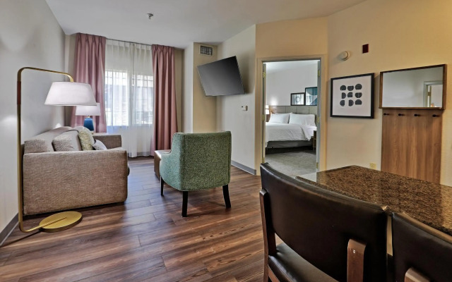 Staybridge Suites Albuquerque - Airport by IHG