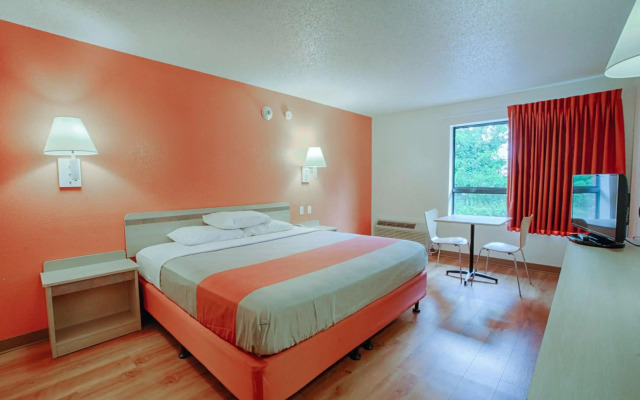 Motel 6 Albany, NY