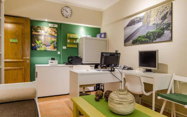 Plaka Studios