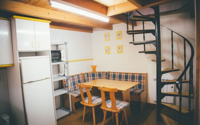 La Guaxa, Casina in Poo de Llanes