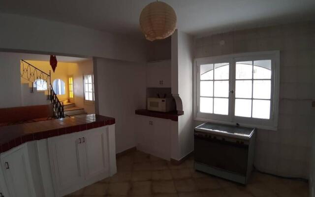 Beach apartment in front of the sea