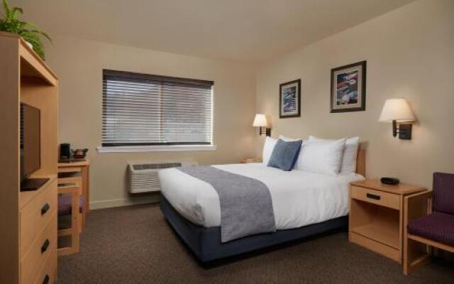 The Garibaldi House Inn & Suites