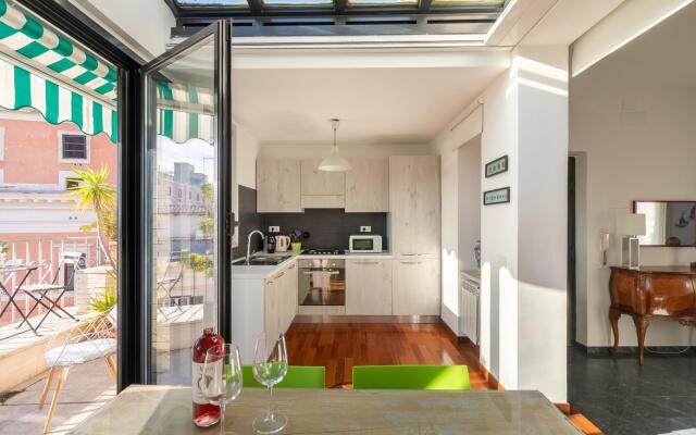 Lovely Apartment With Terrace Rome City Center