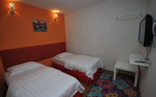 1ST Centro Hotel