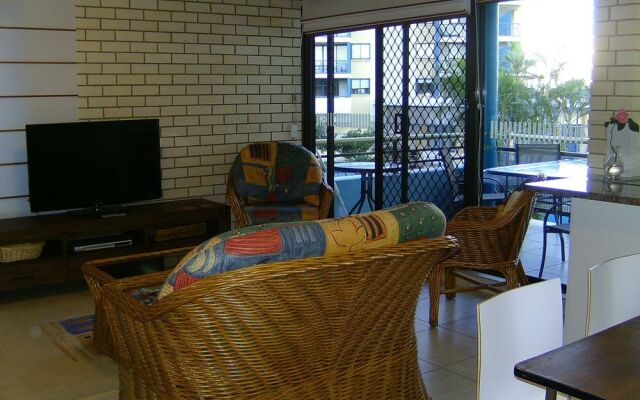 Surf Chalet