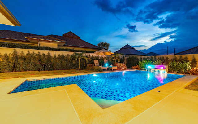 Private 3 Bedroom Pool Villa MS22